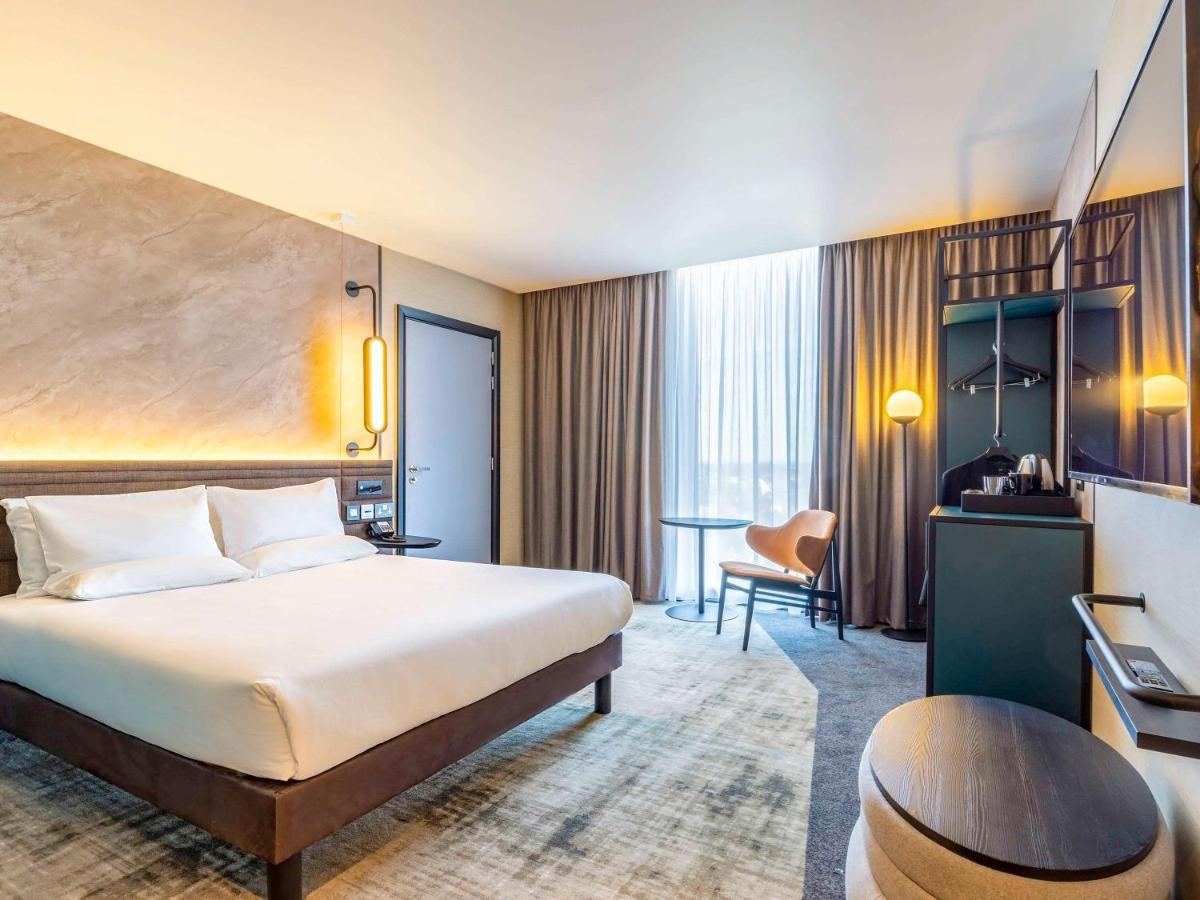 Novotel Liverpool Paddington Village ภายนอก รูปภาพ